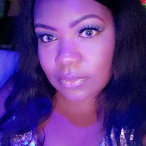 Meet your Posher, Shaconda